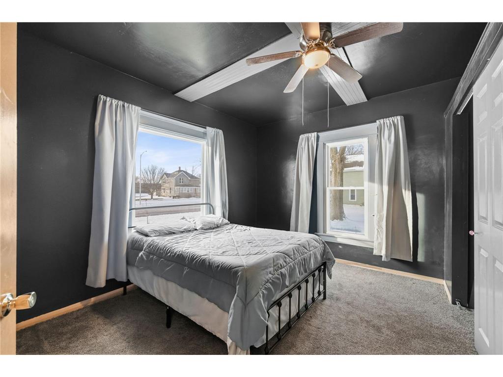 406 E Ciro Street Truman MN 56088 7003550 image4