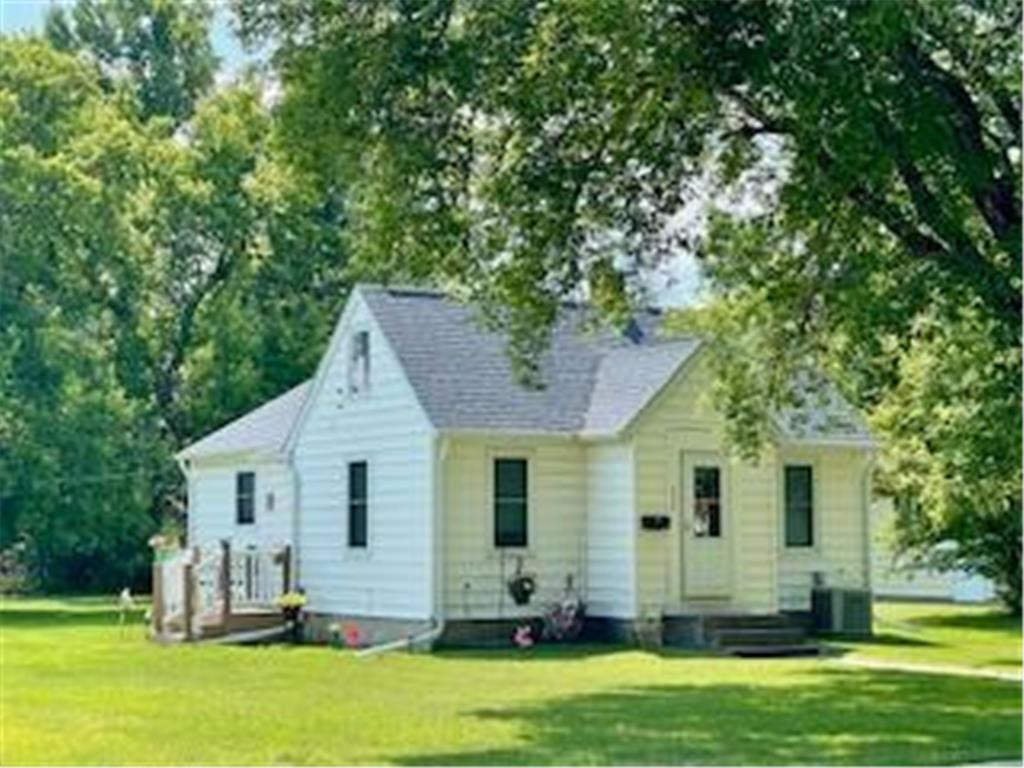 406 Euclid Avenue Crookston MN 56716 6571569 image1