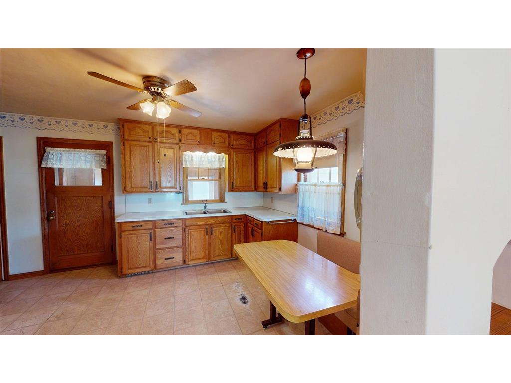 406 Giles Place Albert Lea MN 56007 7069670 image5