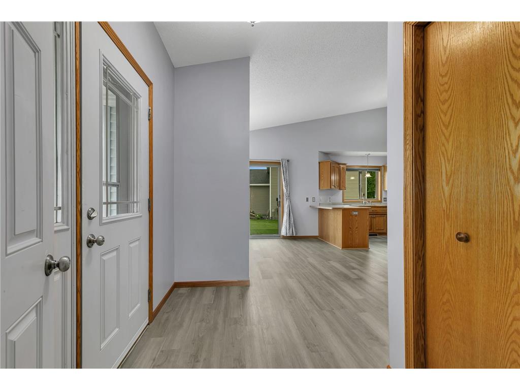 406 Jasmine Lane Saint Joseph MN 56374 7078641 image10