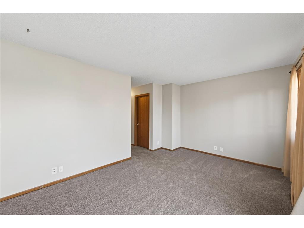 406 Livingston Avenue Saint Paul MN 55107 7040184 image12