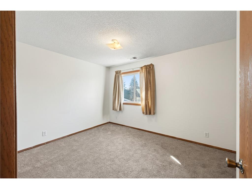 406 Livingston Avenue Saint Paul MN 55107 7040184 image13