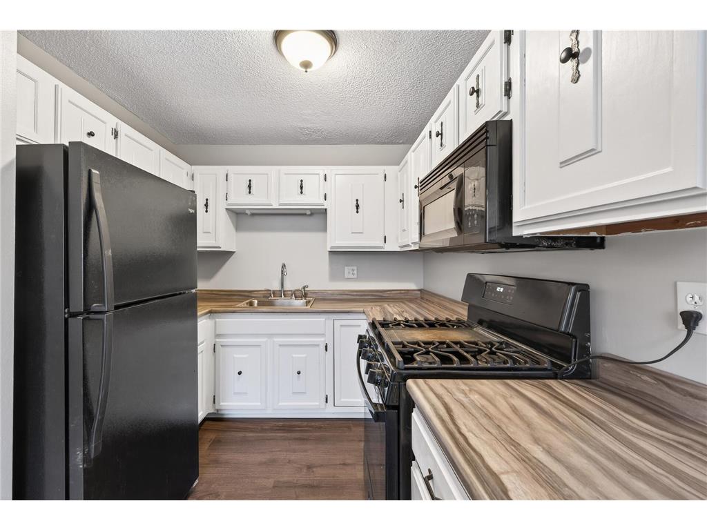 406 Livingston Avenue Saint Paul MN 55107 7040184 image3