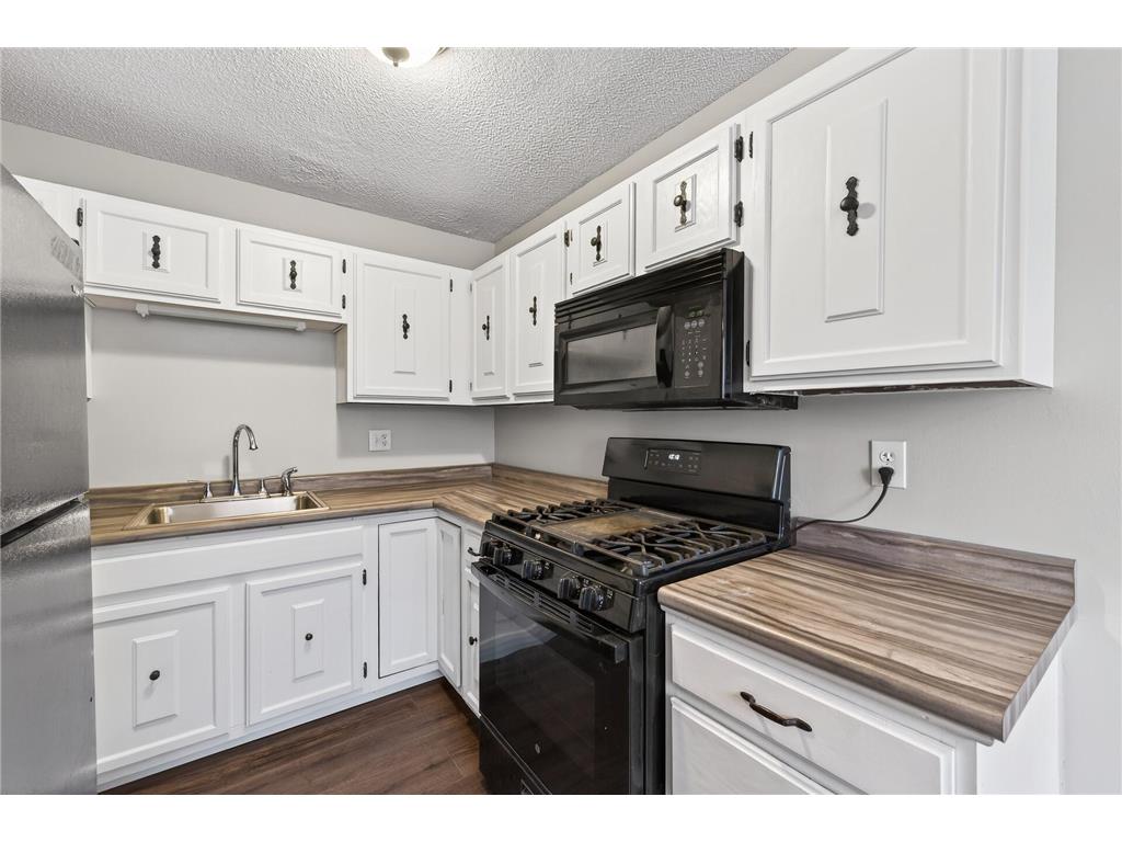 406 Livingston Avenue Saint Paul MN 55107 7040184 image4