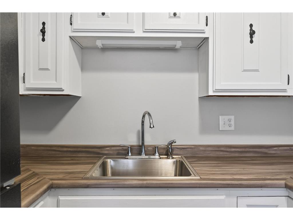 406 Livingston Avenue Saint Paul MN 55107 7040184 image6