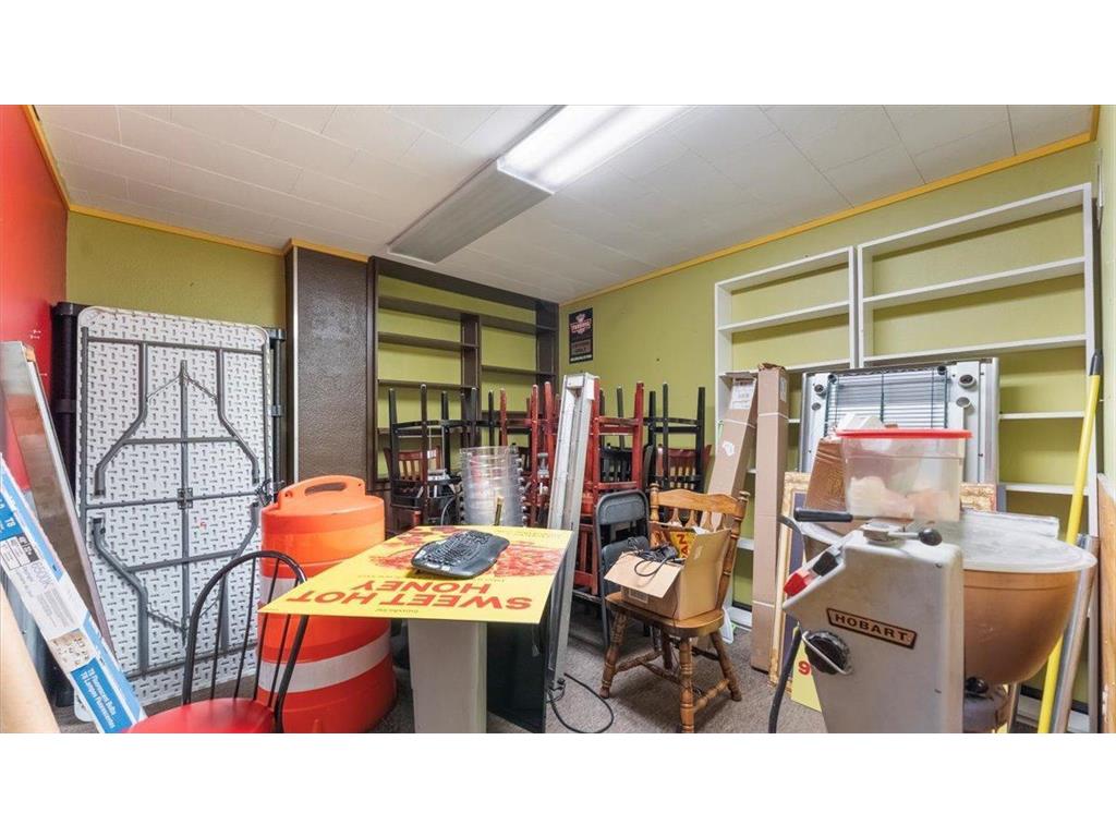 406 Main Street E Menomonie WI 54751 6826095 image30