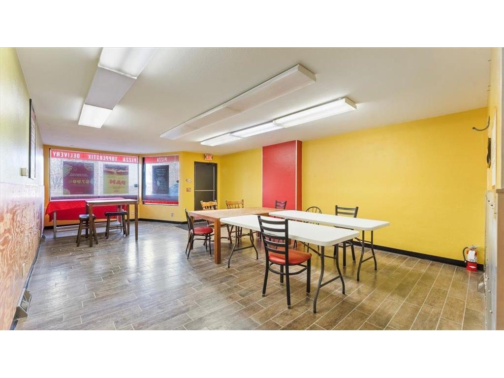 406 Main Street E Menomonie WI 54751 6826095 image31