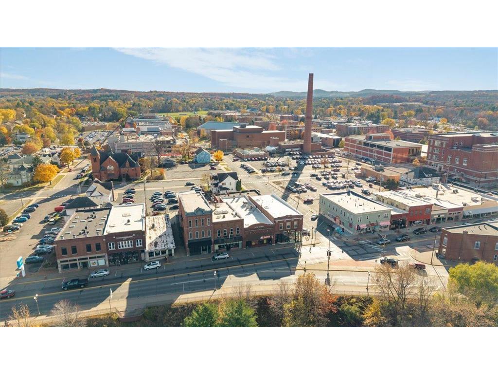 406 Main Street E Menomonie WI 54751 6826095 image38