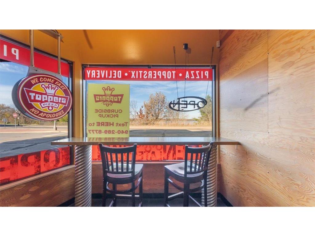 406 Main Street E Menomonie WI 54751 6826095 image5