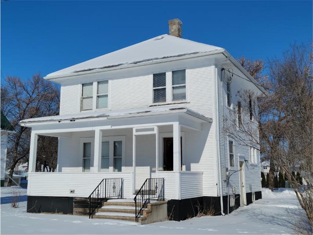 406 N 4th Street, Bricelyn, MN 56014 MLS 6329399 Edina Realty