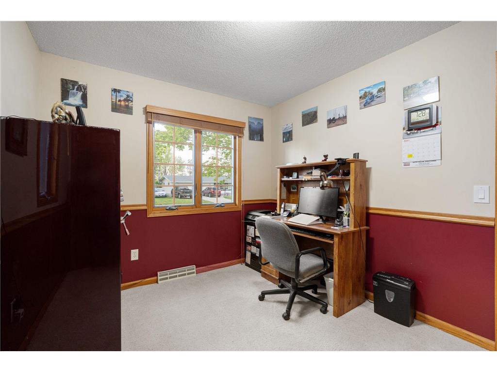 406 NE Grove Street Brownsdale MN 55918 7071134 image17