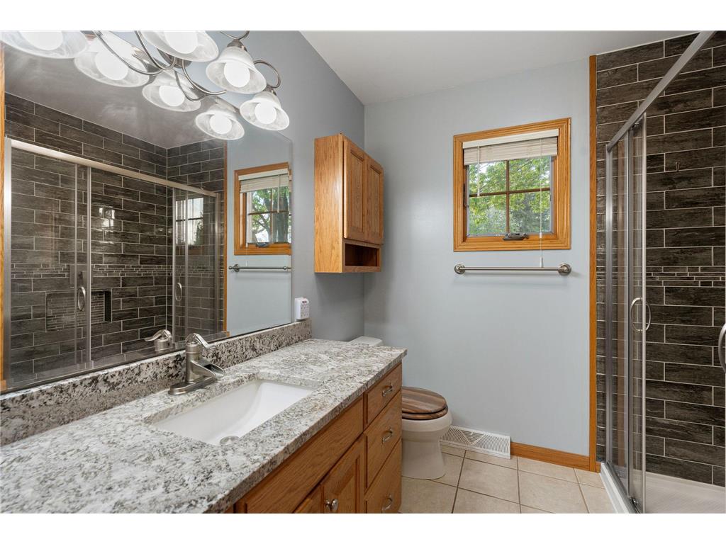 406 NE Grove Street Brownsdale MN 55918 7071134 image20
