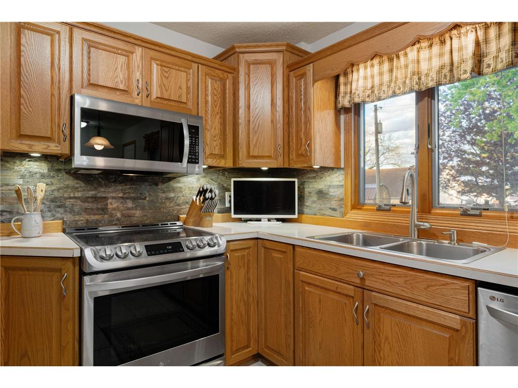 406 NE Grove Street Brownsdale MN 55918 7071134 image25