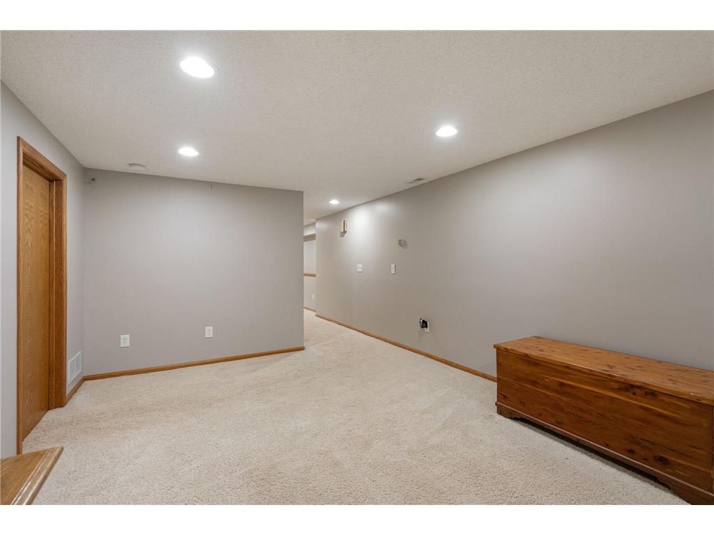 406 NE Grove Street Brownsdale MN 55918 7071134 image36