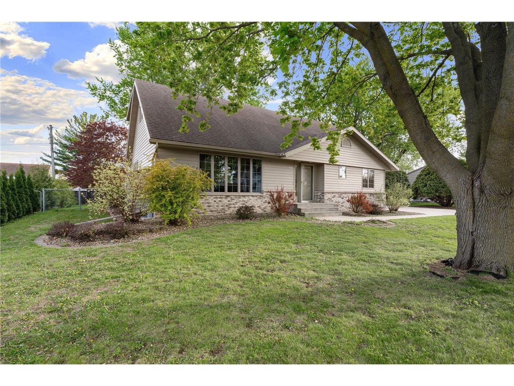 406 NE Grove Street Brownsdale MN 55918 7071134 image42