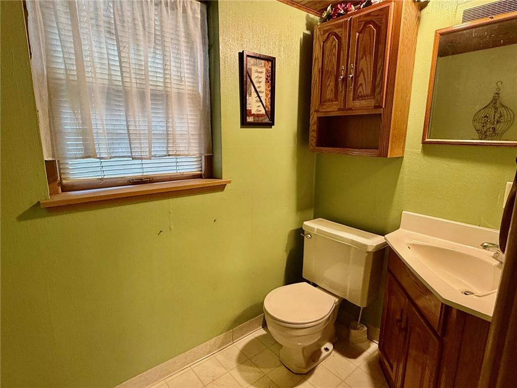 406 Olander Street Worthington MN 56187 7076174 image20