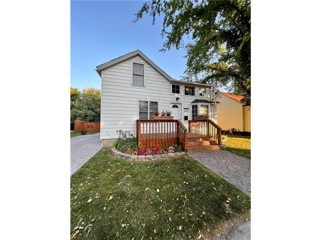 406 Riverside Avenue S Thief River Falls MN 56701 6429951 image1