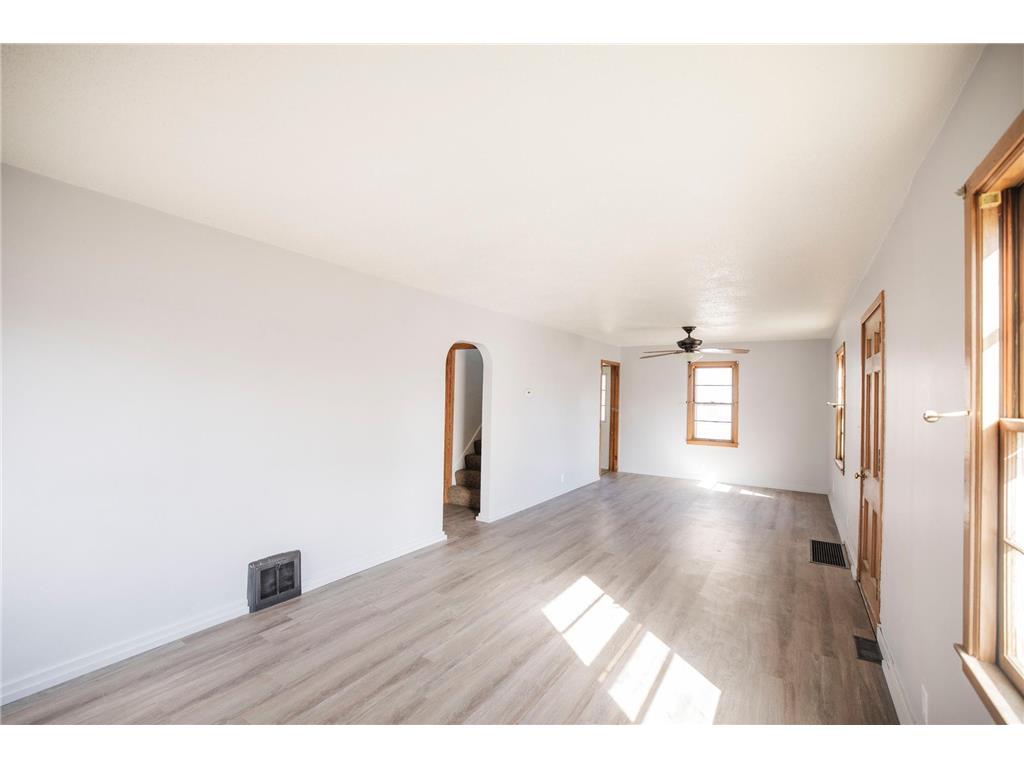 406 W 11th Street Morris MN 56267 7038668 image10