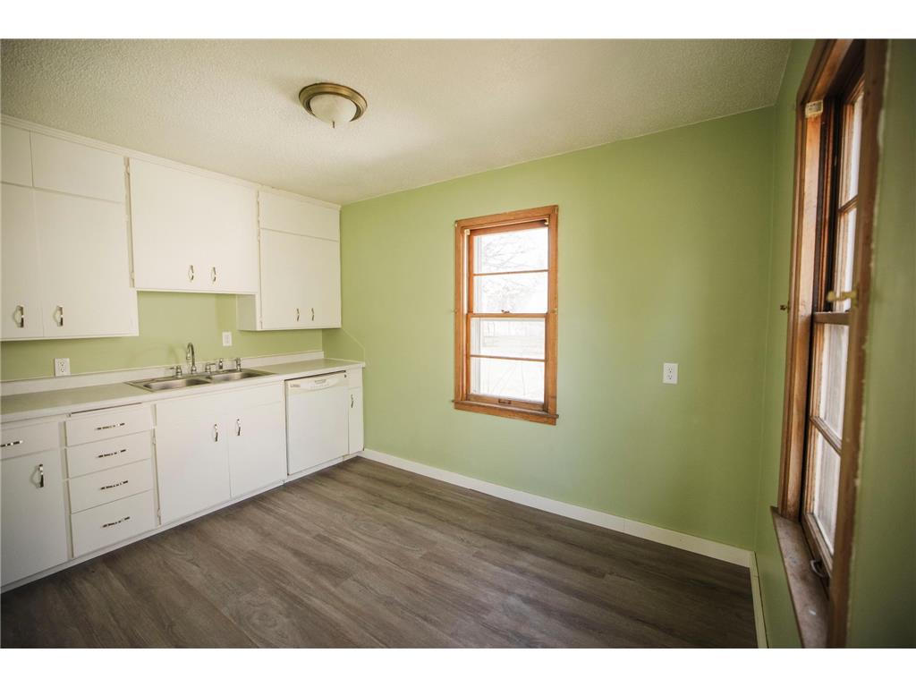 406 W 11th Street Morris MN 56267 7038668 image6