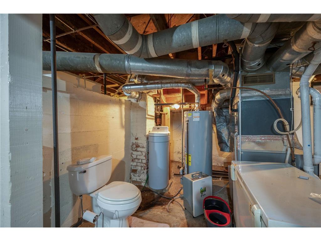 406 W Lewis Street Mankato MN 56001 7110287 image34