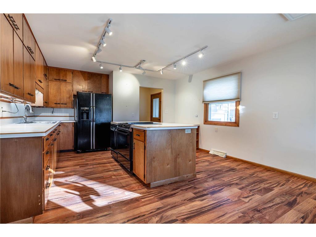 406 W Main Street Battle Lake MN 56515 6821056 image18