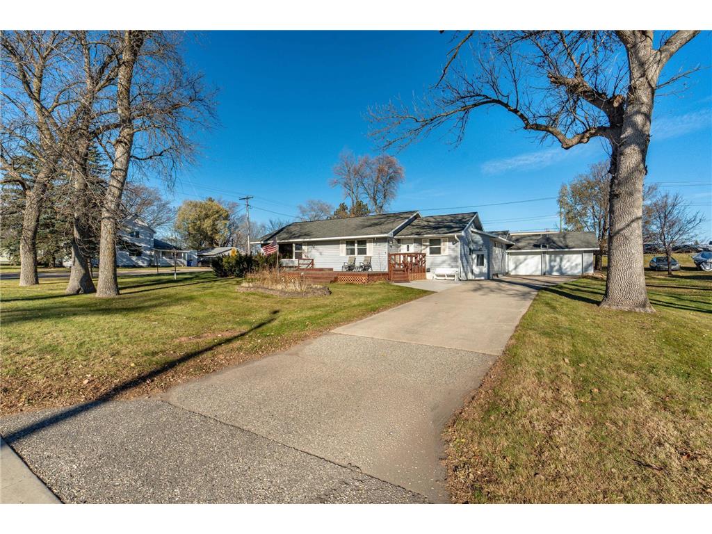 406 W Main Street Battle Lake MN 56515 6821056 image3