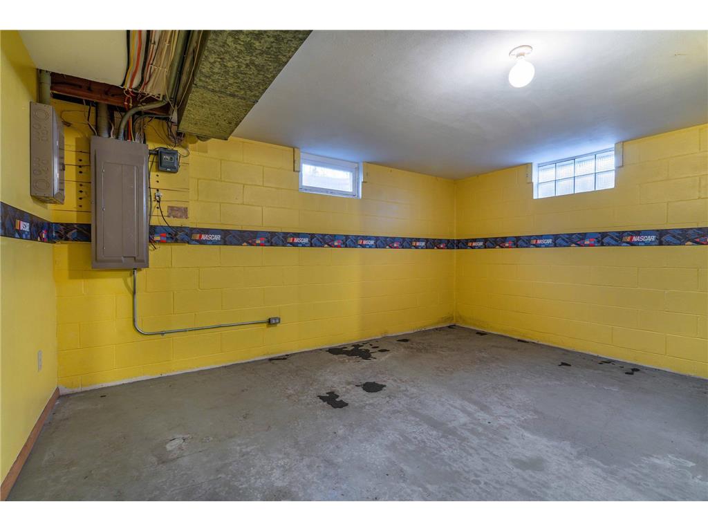 406 W Main Street Battle Lake MN 56515 6821056 image46