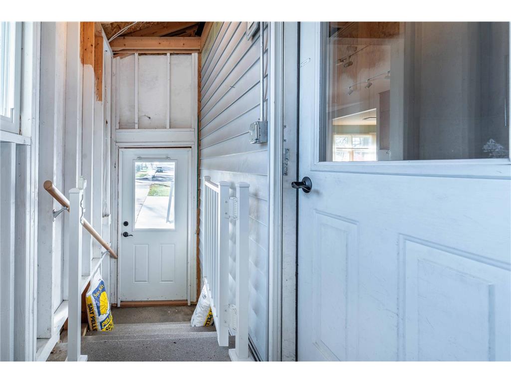 406 W Main Street Battle Lake MN 56515 6821056 image54