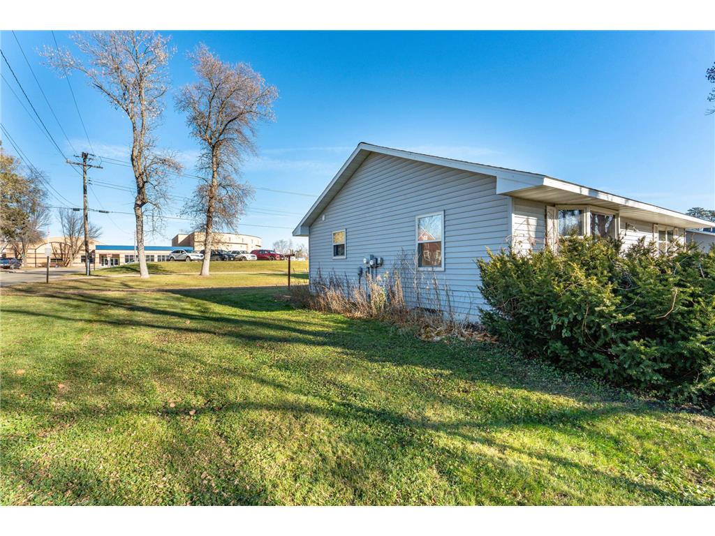 406 W Main Street Battle Lake MN 56515 6821056 image6