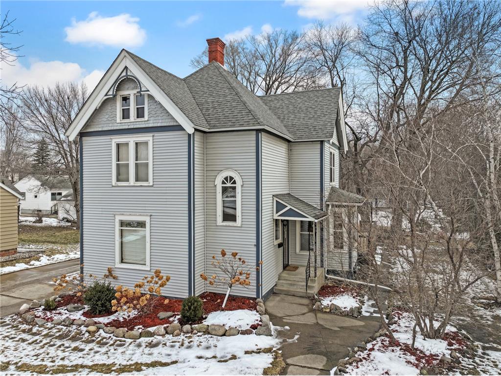 406 W Marshall Street Marshall MN 56258 7033106 image1