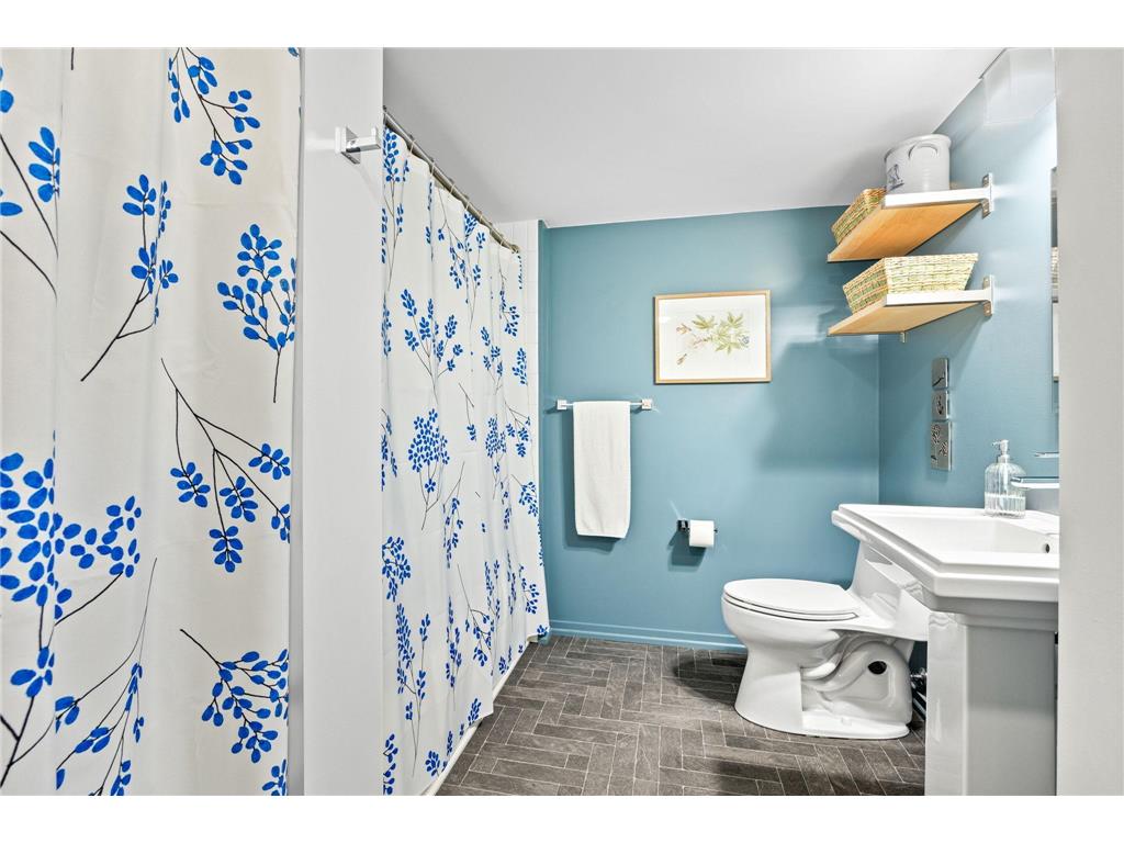 406 Wacouta Street #107 Saint Paul MN 55101 6781676 image11