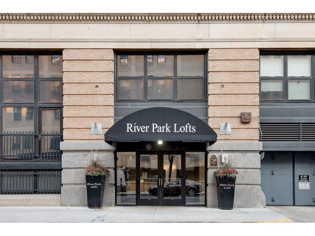 406 Wacouta Street #211 Saint Paul MN 55101 6369119 image1