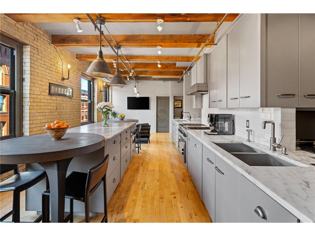 406 Wacouta Street #412 Saint Paul MN 55101 6352741 image1