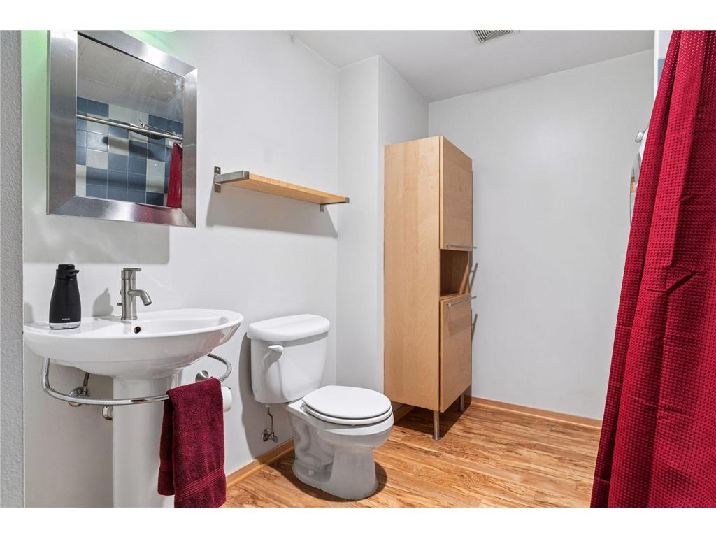 406 Wacouta Street #413 Saint Paul MN 55101 7039920 image17