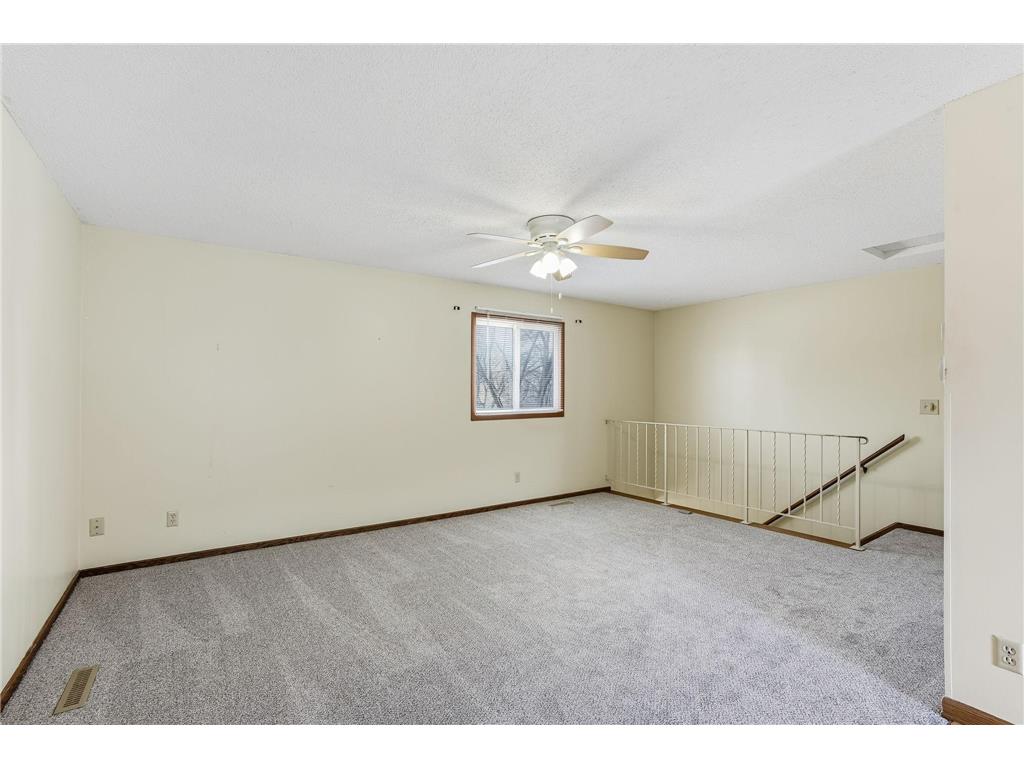 406 Whispering Lane Hastings MN 55033 7056093 image2