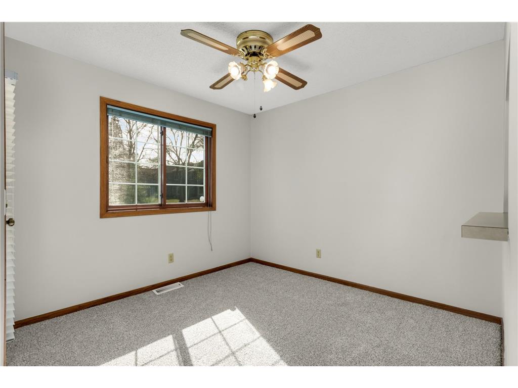 4061 Maureen Drive NE #105 Columbia Heights MN 55421 7037614 image5