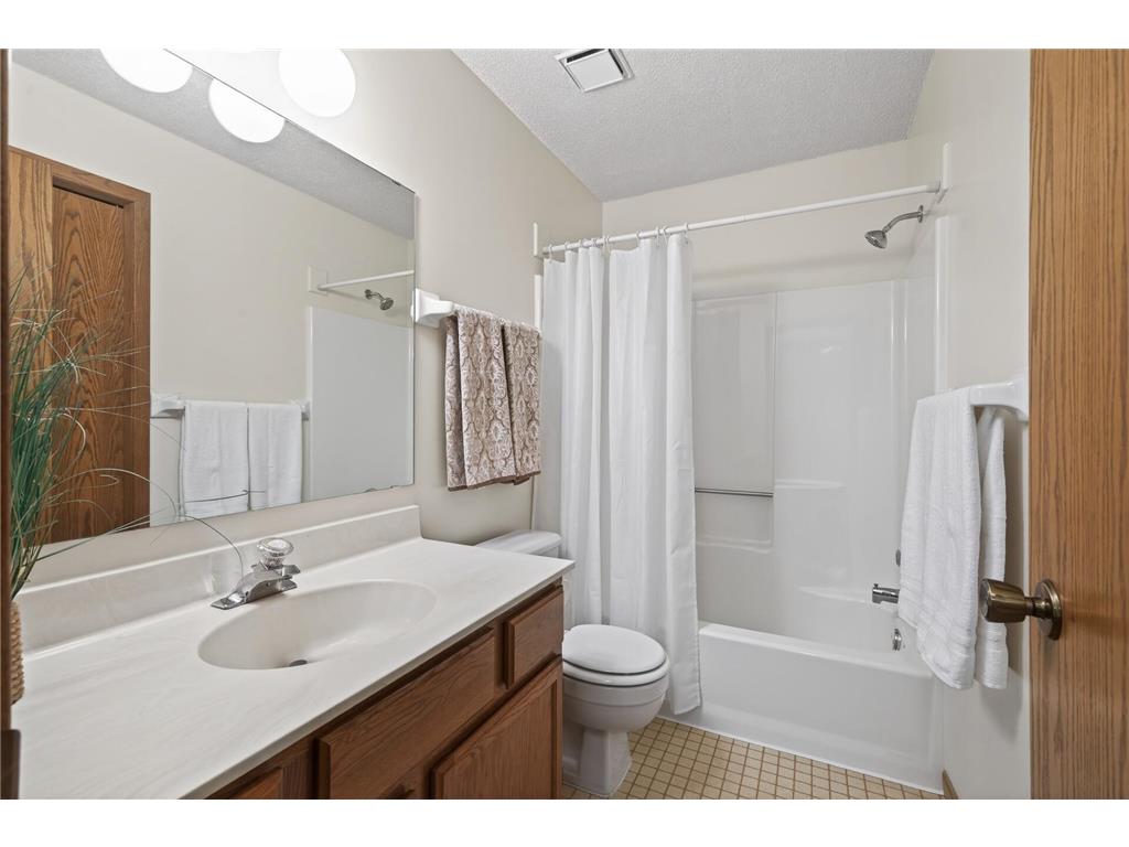 4061 Maureen Drive NE #204NE Columbia Heights MN 55421 7075620 image16