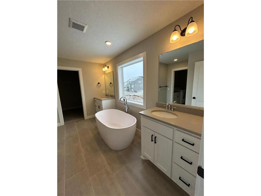 4066 Arbor Drive Woodbury MN 55129 7040704 image14