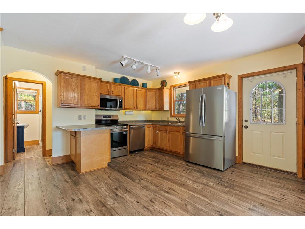 40694 Wall Street Manhattan Beach MN 56442 6802683 image7