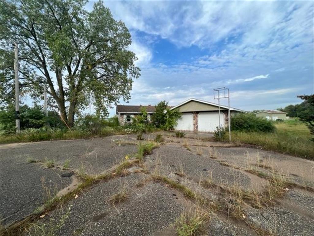 40696 460th Street, Perham, MN 56573 MLS 6259098 Edina Realty