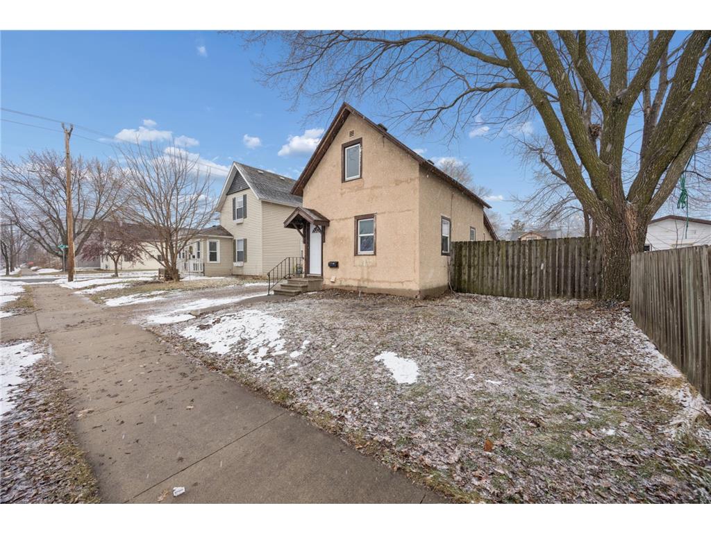 407 19 1/2 Avenue N Saint Cloud MN 56303 7022970 image16