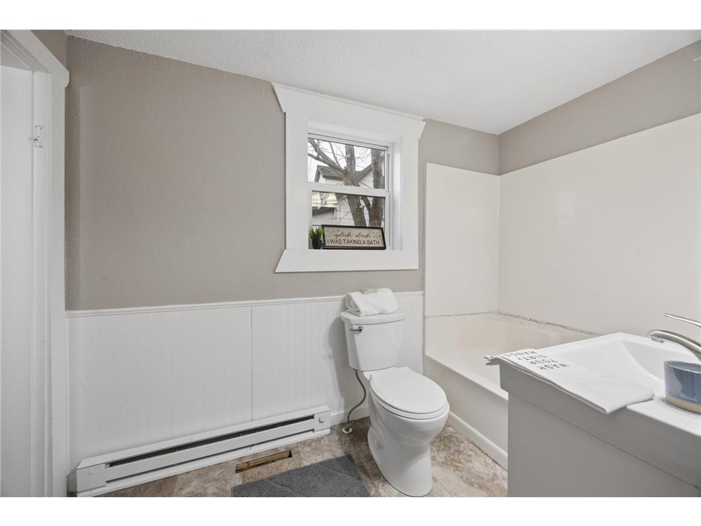 407 19 1/2 Avenue N Saint Cloud MN 56303 7088975 image9