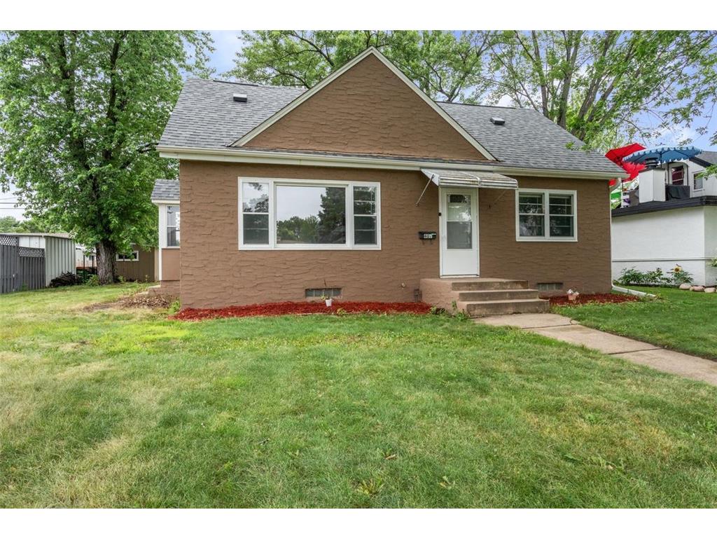 407 5th Avenue NE Osseo MN 55369 6756841 image1