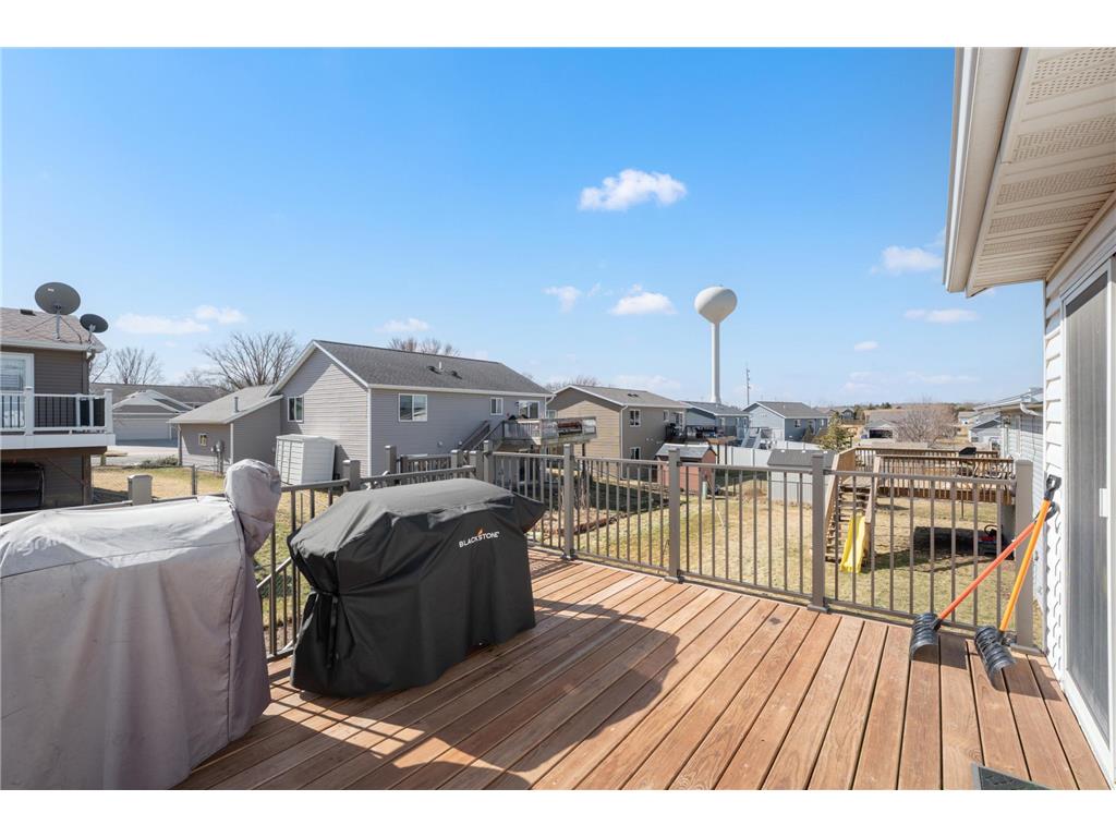 407 8th Street NW Dodge Center MN 55927 7035383 image22