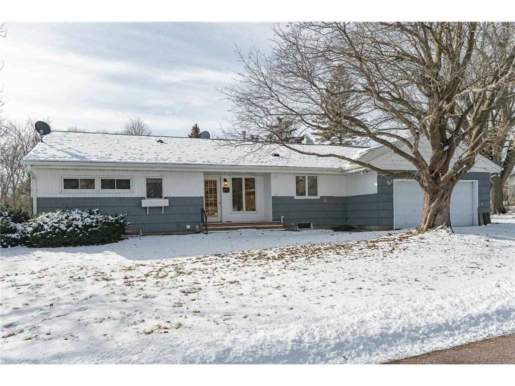 407 Clyde Street West Concord MN 55985 6491462 image1