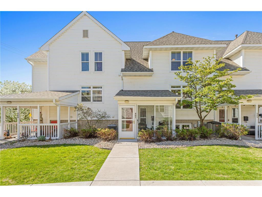 407 Colborne Street Saint Paul MN 55102 6715991 image1