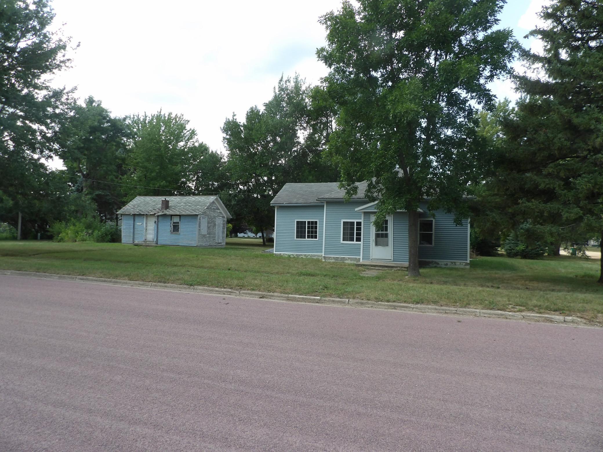 407 Courthouse Avenue, Jeffers, MN, 56145 MLS 6087542 Edina Realty