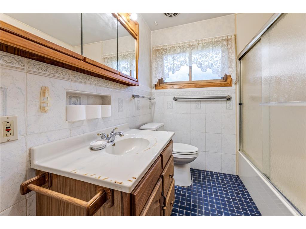 407 Hiawatha Boulevard Winona MN 55987 7072901 image14