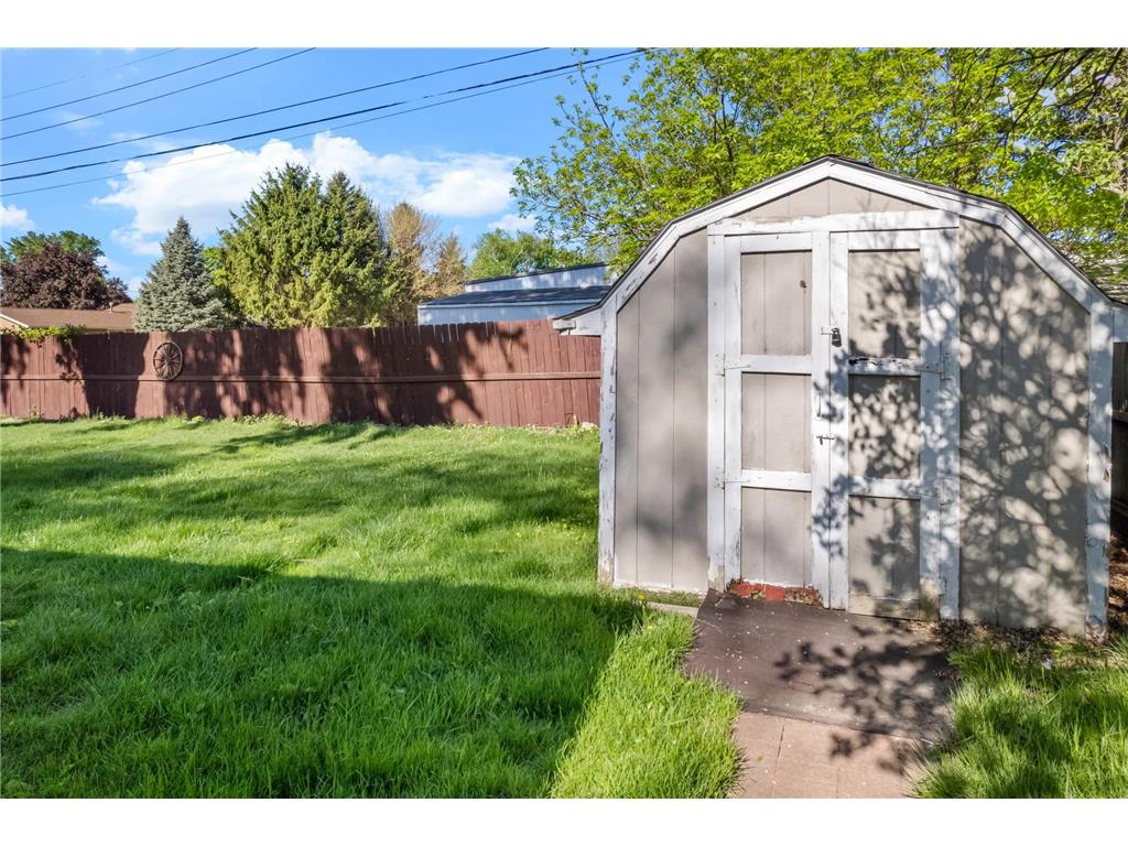 407 Hiawatha Boulevard Winona MN 55987 7072901 image20