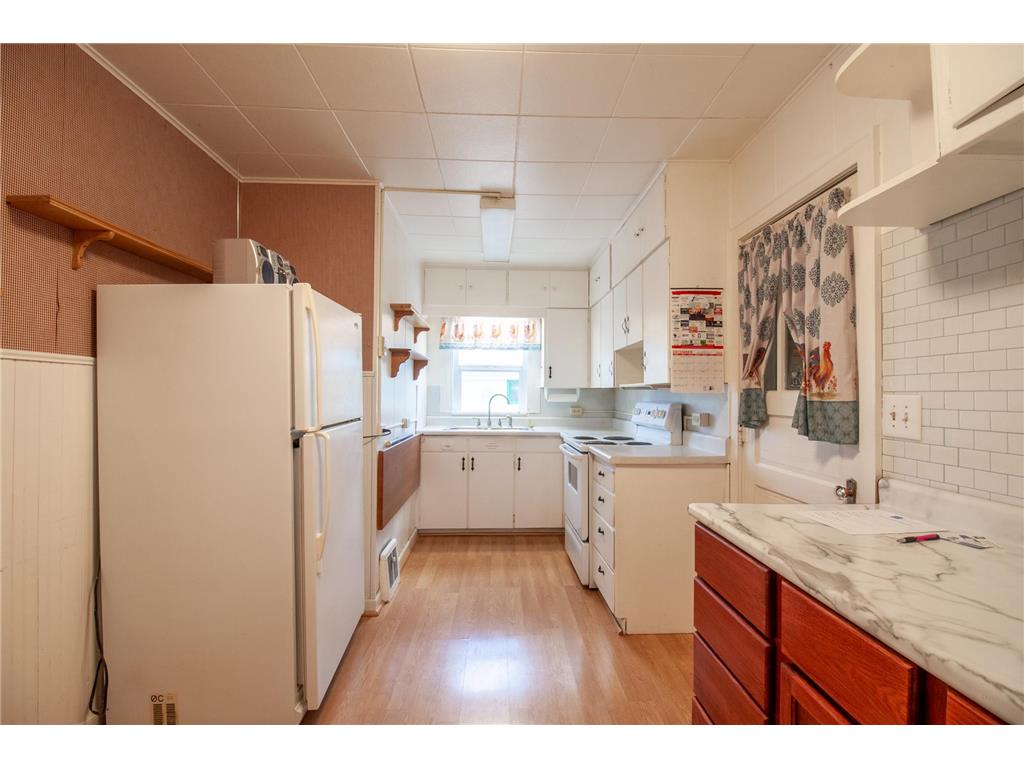 407 Holden Avenue Henning MN 56551 7065669 image12